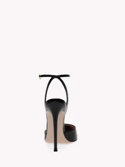 Pumps-Gianvito Rossi CARA BLACK PATENT