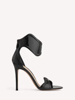 Sandals-Gianvito Rossi LUCREZIA BLACK PATENT